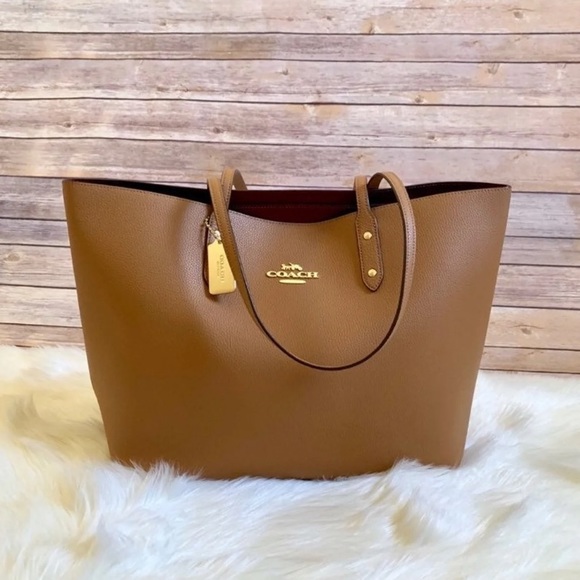 Coach Handbags - Coach Light Saddle Pebbled Leather Town Tote